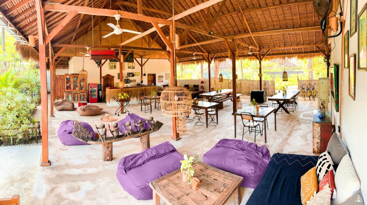 La Cocoteraie Ecolodge - Luxury Glamping Tents Τζίλι Τραγουανγκάν Εξωτερικό φωτογραφία