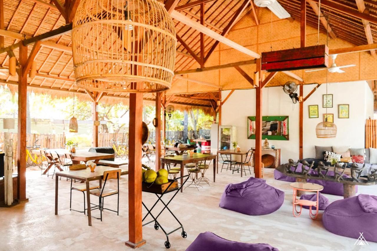 La Cocoteraie Ecolodge - Luxury Glamping Tents Τζίλι Τραγουανγκάν Εξωτερικό φωτογραφία
