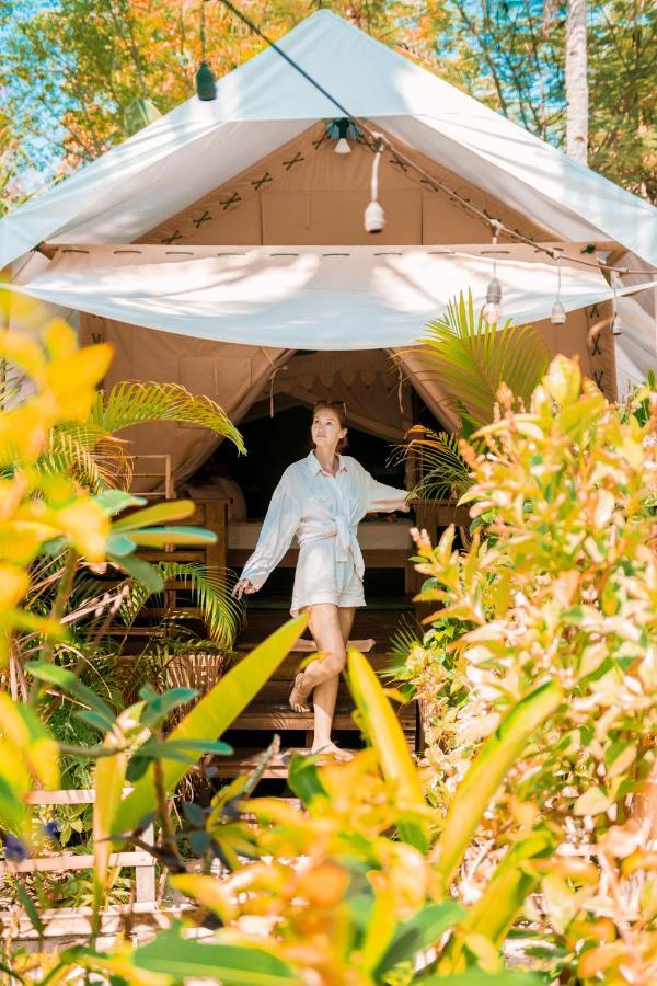 La Cocoteraie Ecolodge - Luxury Glamping Tents Τζίλι Τραγουανγκάν Εξωτερικό φωτογραφία